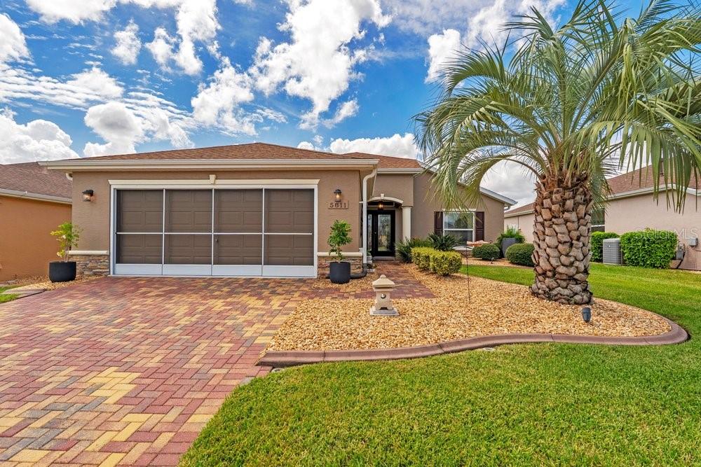 5811 Greenbriar Loop — photo