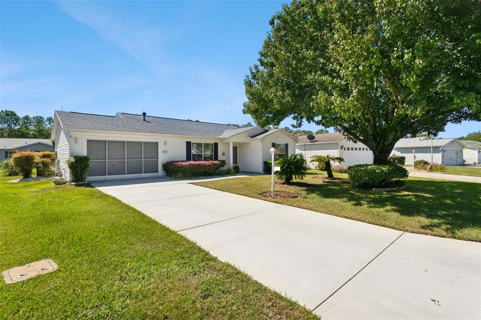 1319 Carvello Dr — photo