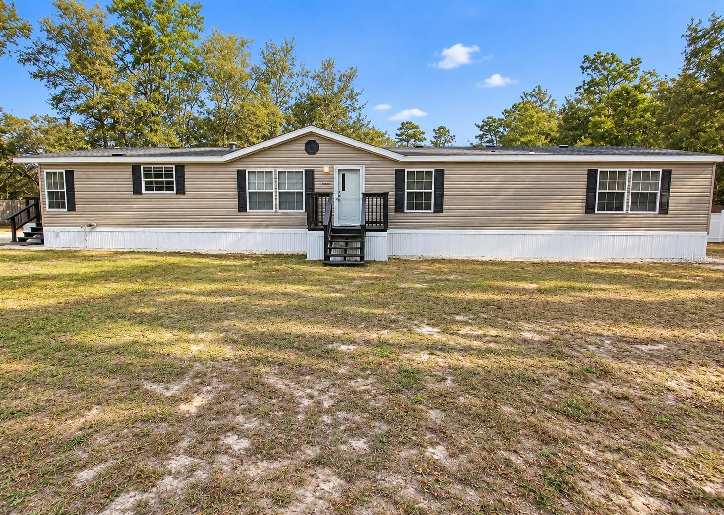 3657 E Flint Ln — photo