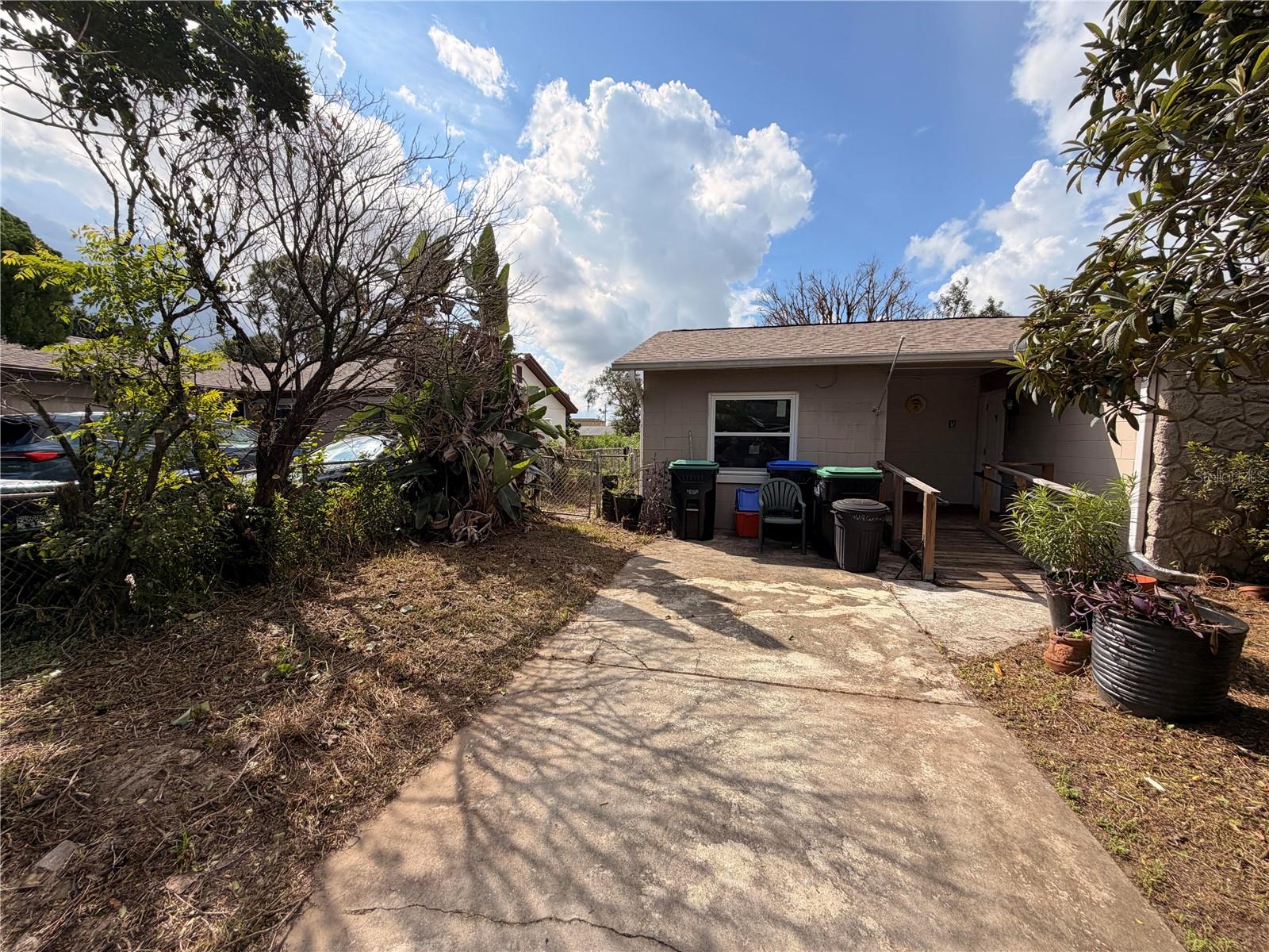 4618 Canna Dr — photo