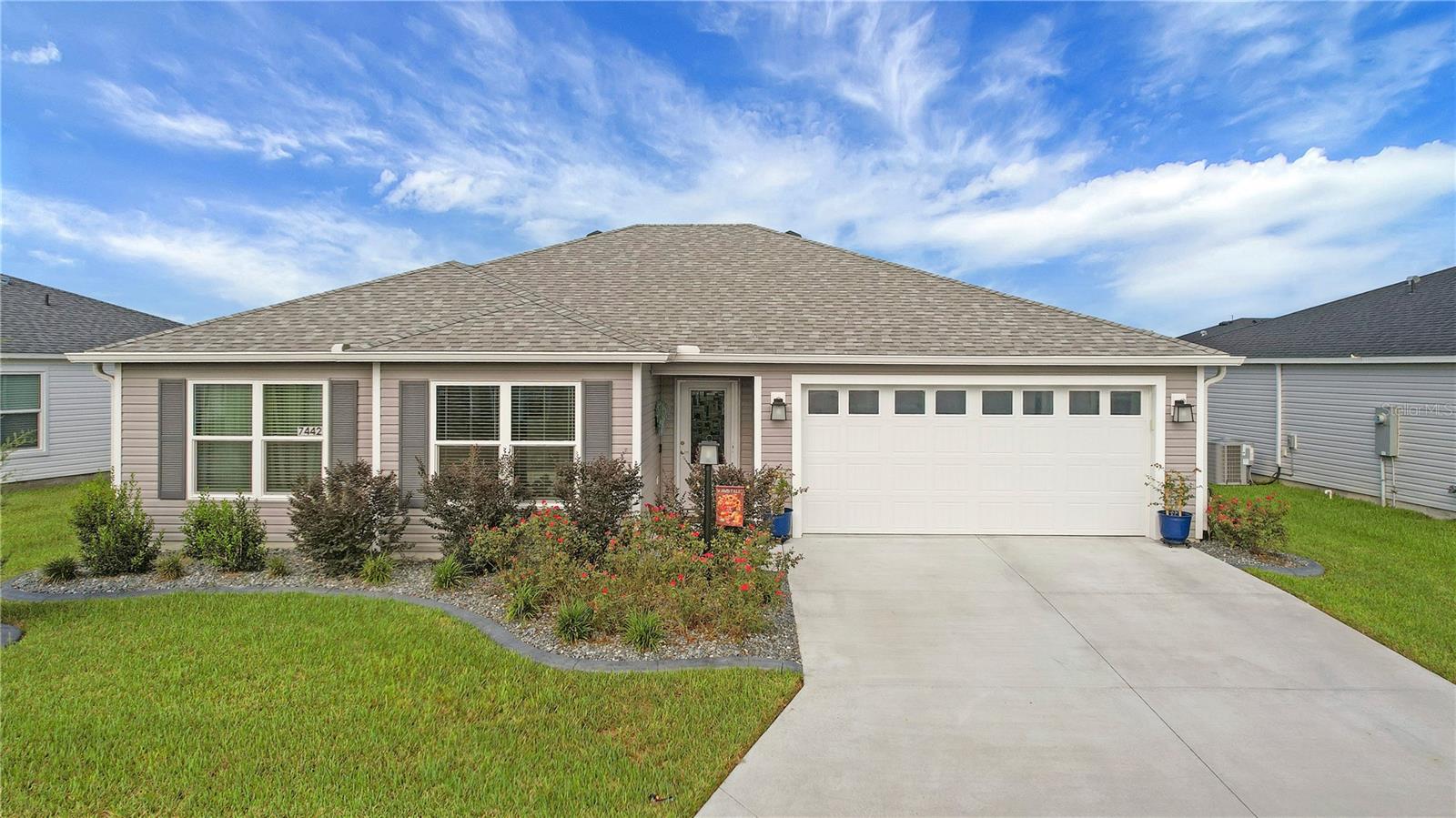 7442 Savanna Dr — photo