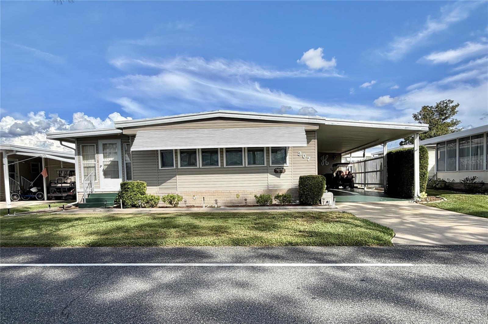 307 Hawthorne Blvd — photo