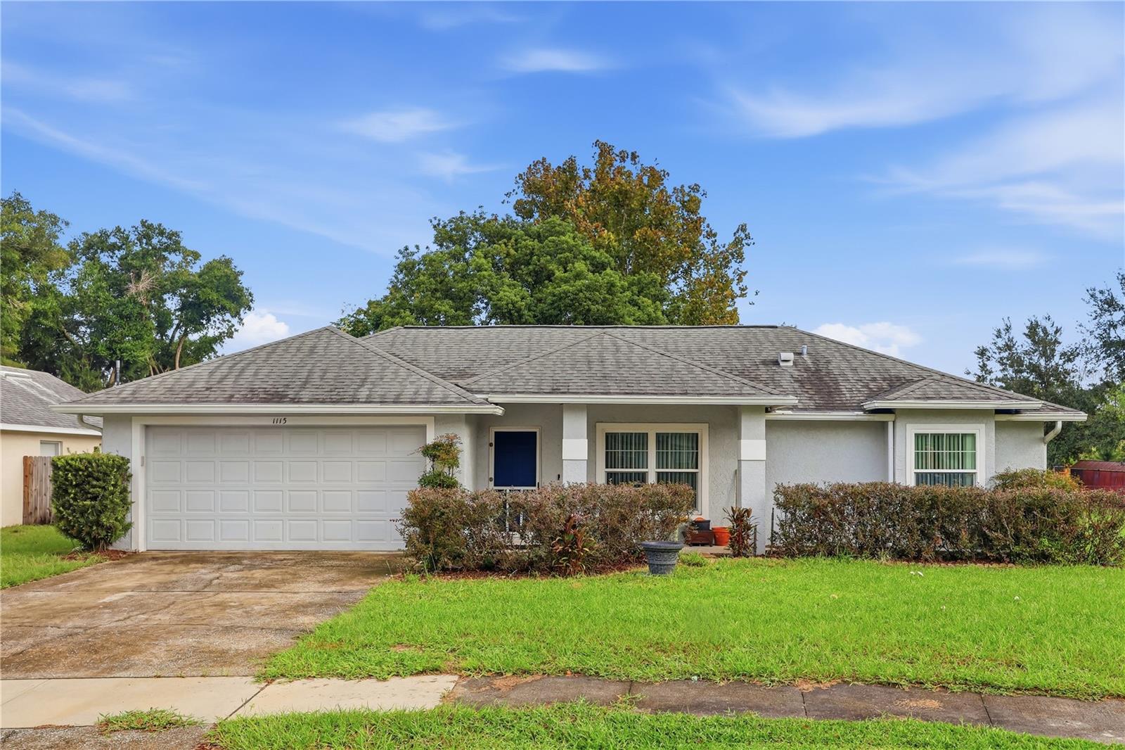 1115 Slayden Ct — photo