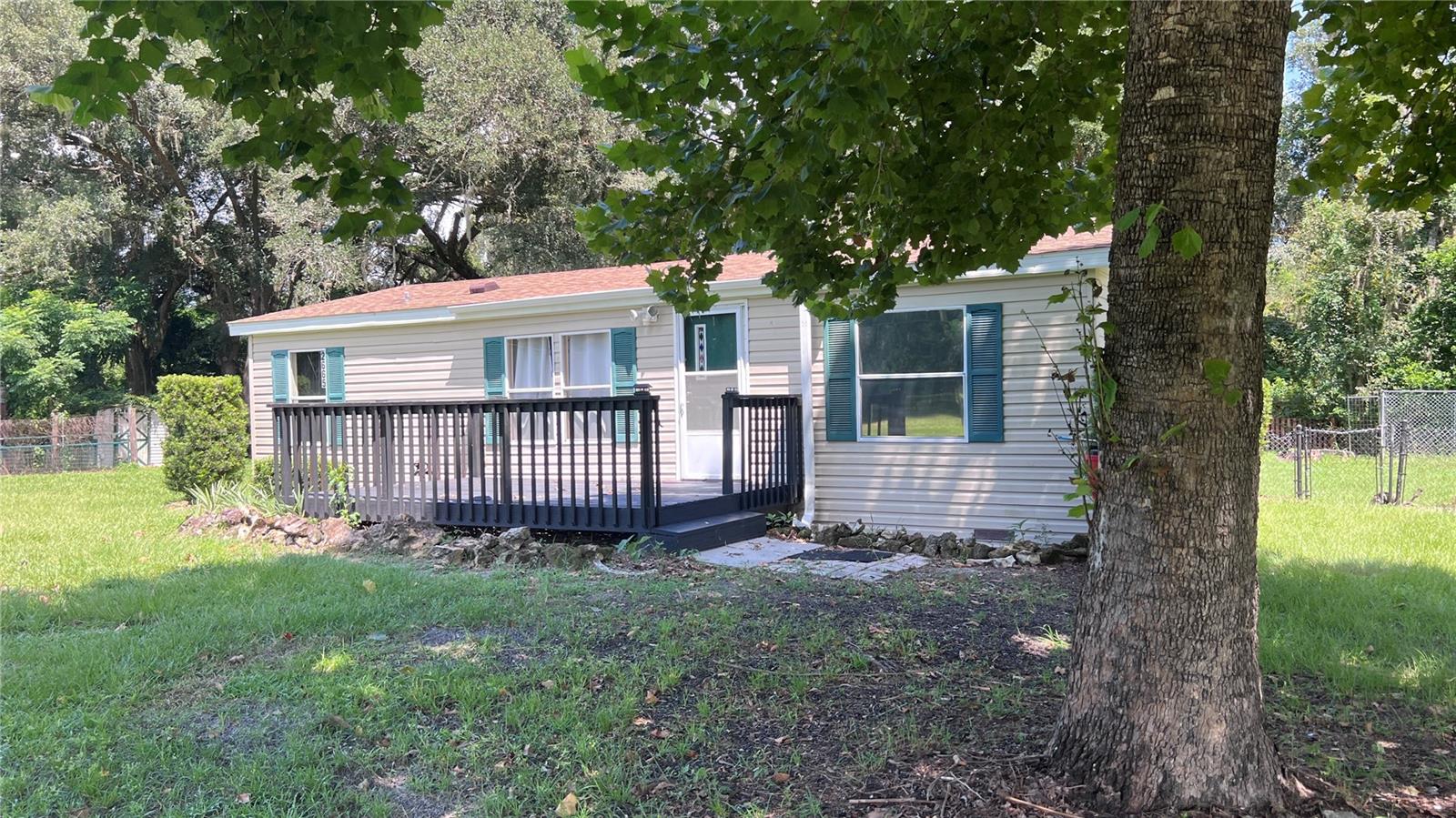 2665 E Hwy 466 — photo