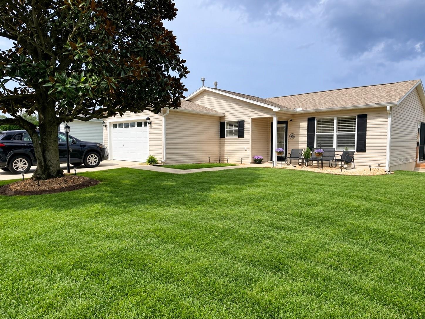 1019 Golden Grove Dr — photo