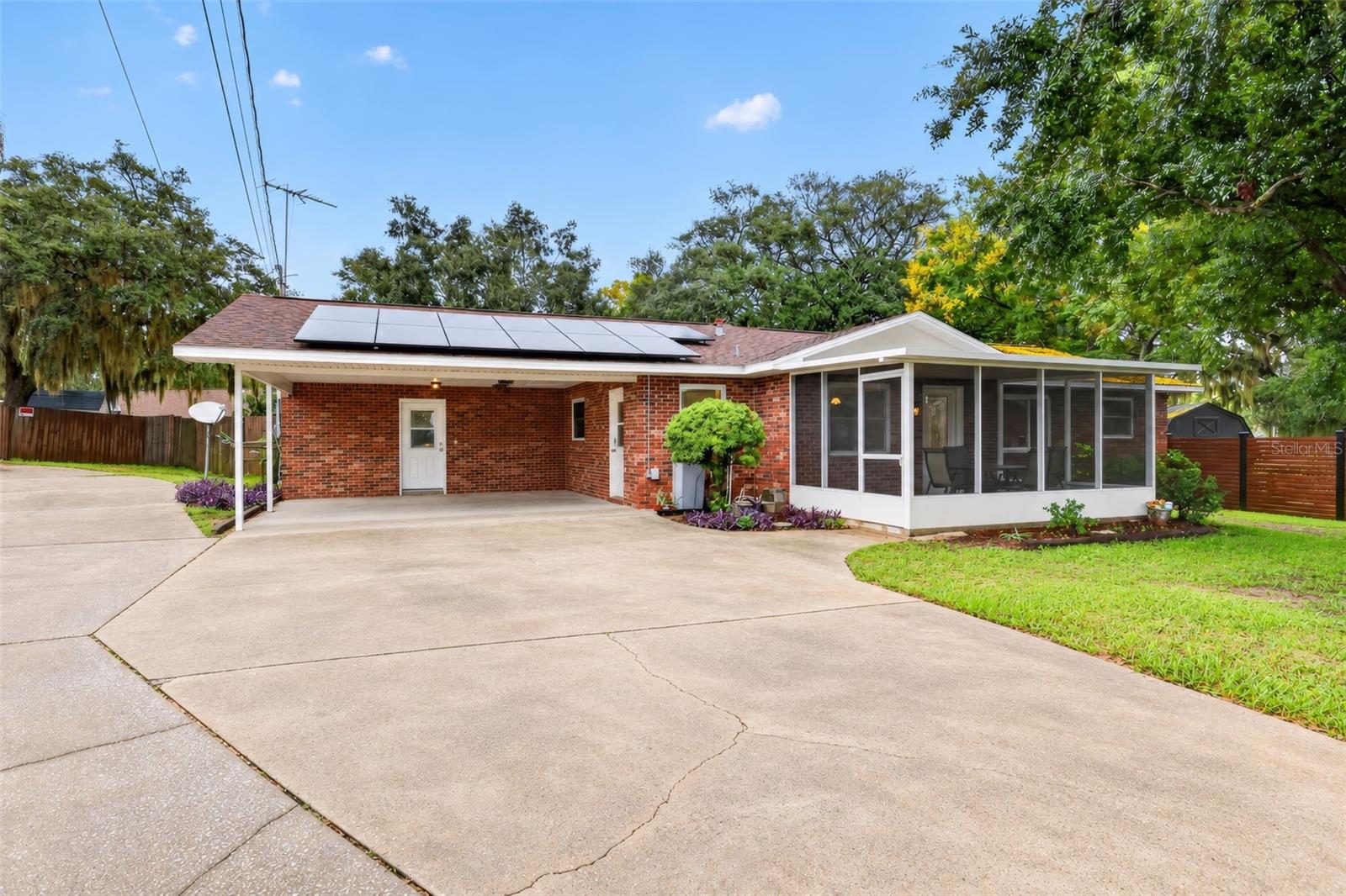 552 Highland Drive, Eustis, FL 32726 — photo 2