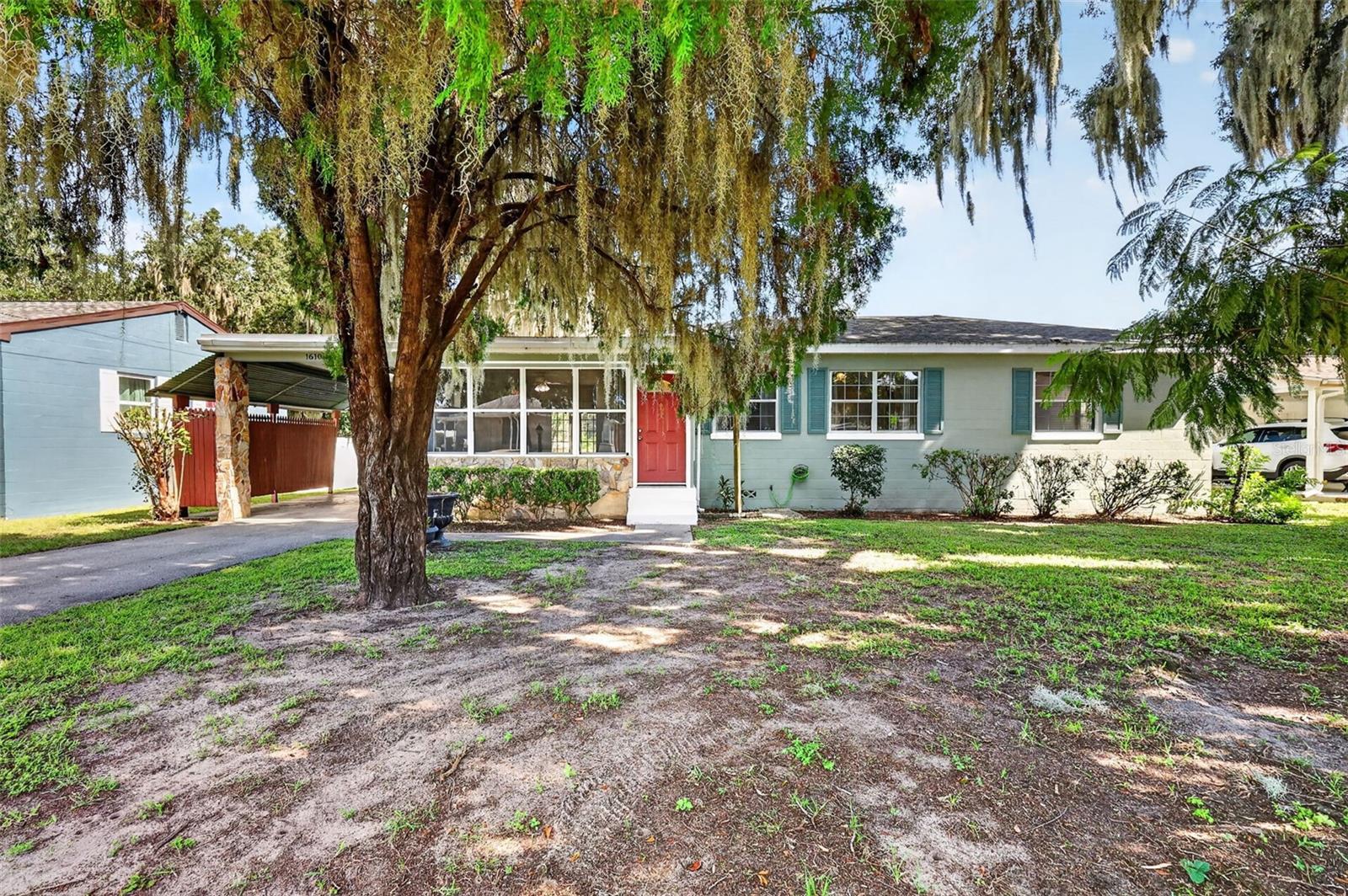 1610 Park Dr — photo