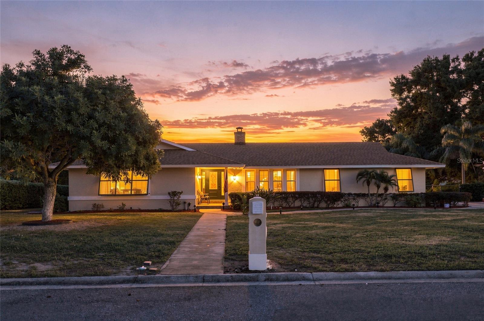13205 Maria Ave — photo