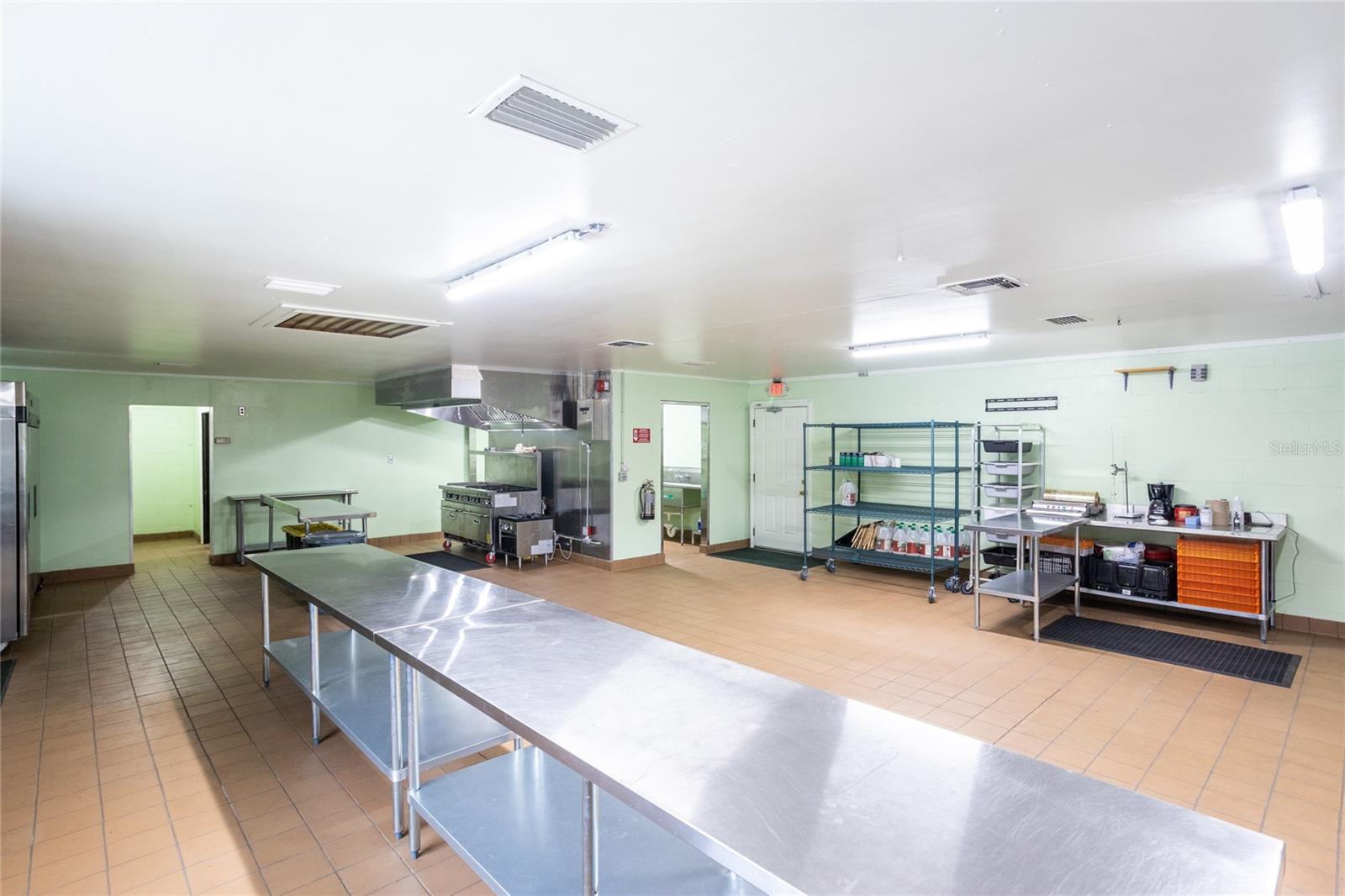 10204 SE State Road 100 — photo