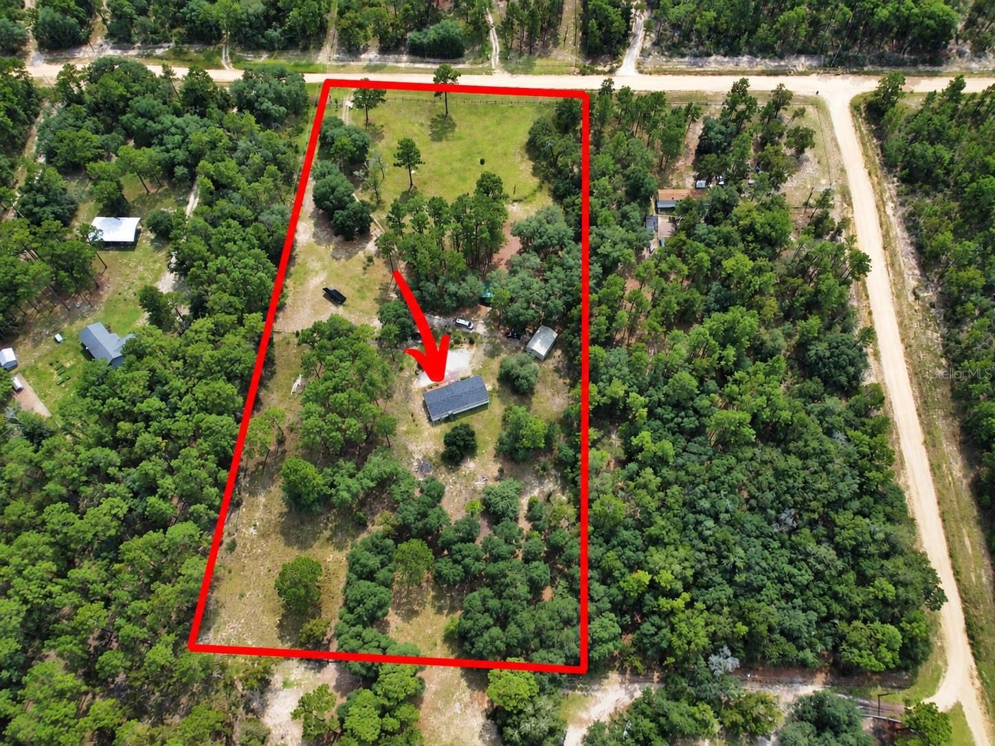 152 Piper Dr — photo