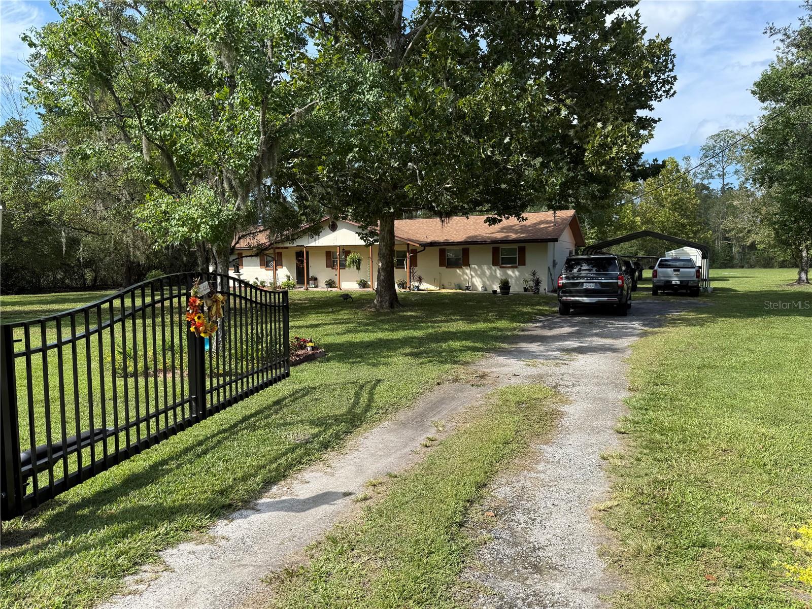 27276 NE County Road 125 — photo