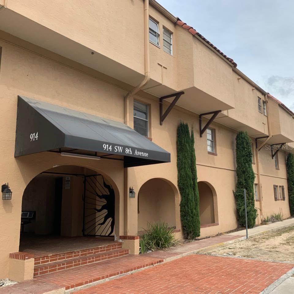 914 SW 8th Ave #53 — photo