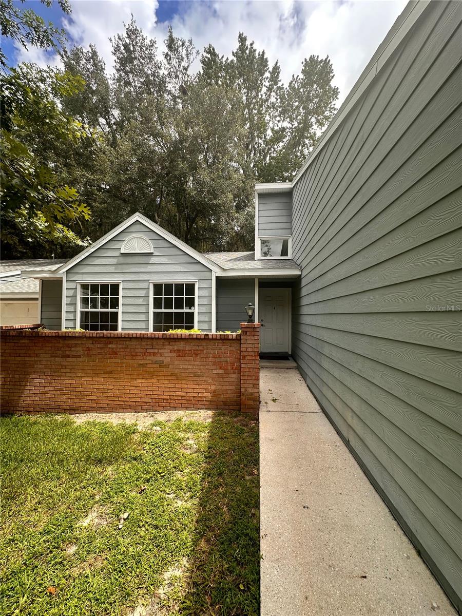 360 NW 48th Blvd — photo