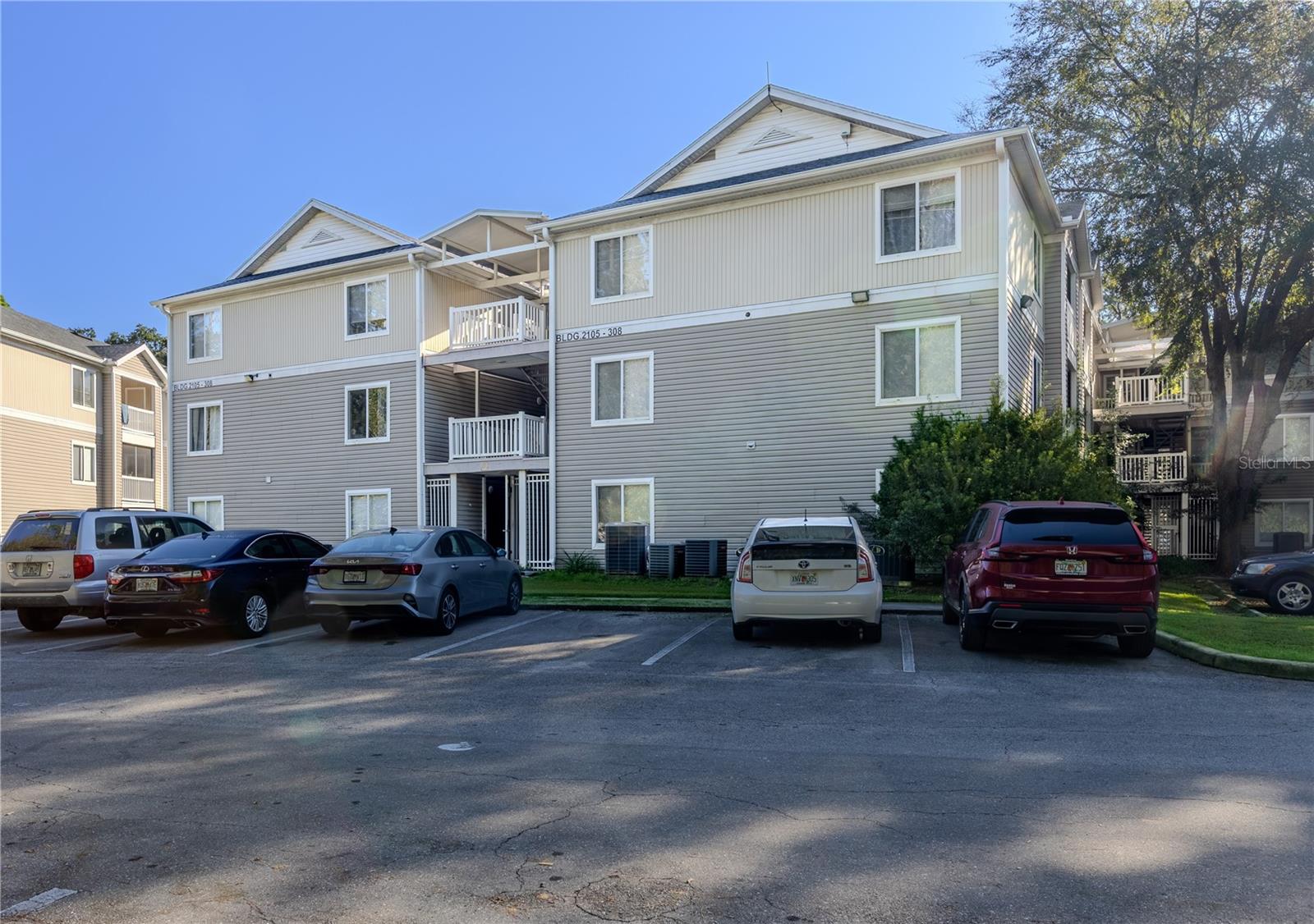 4000 SW 23rd St #2-307 — photo
