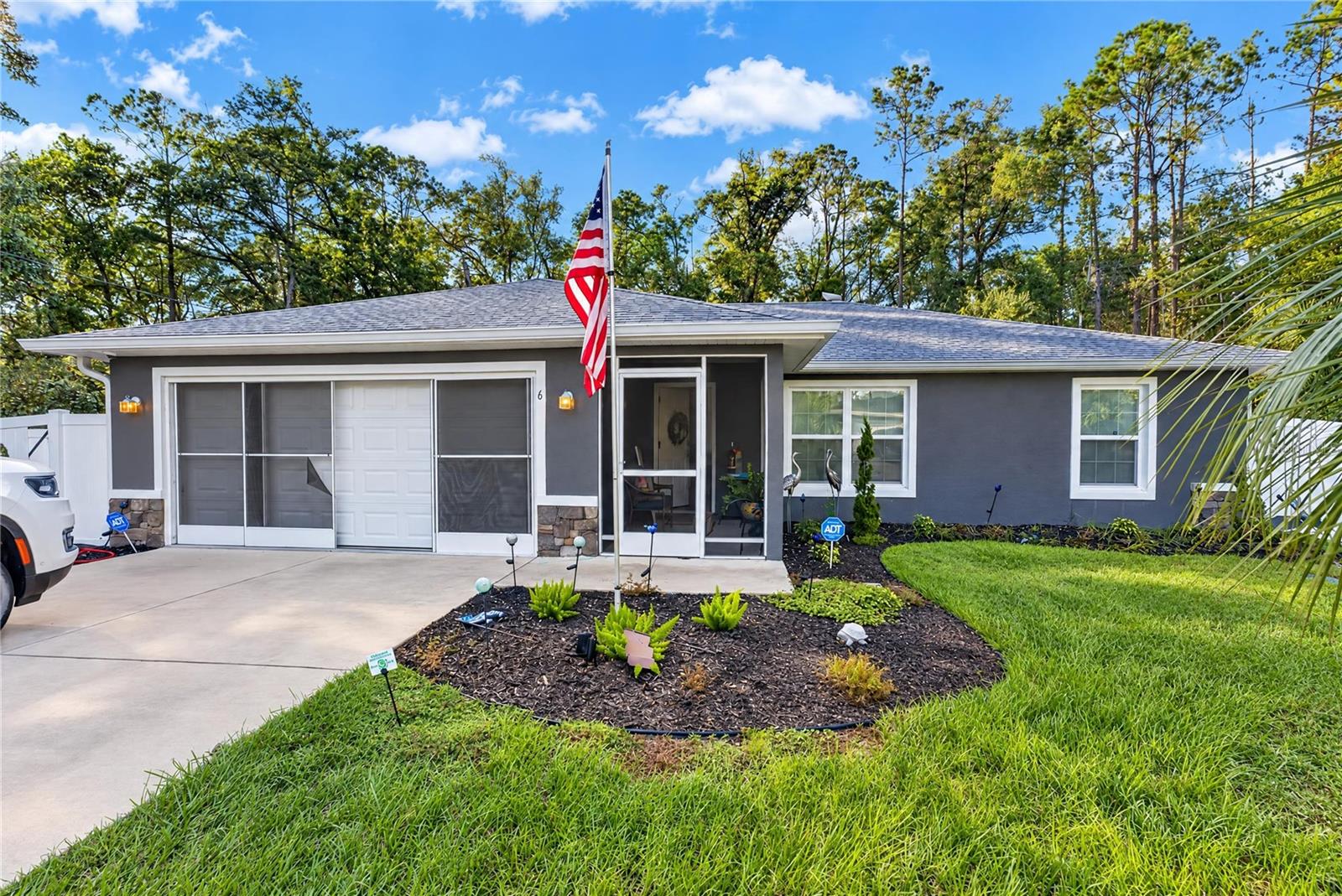 6 Sequoia Loop, Ocklawaha, FL 32179 — photo 2