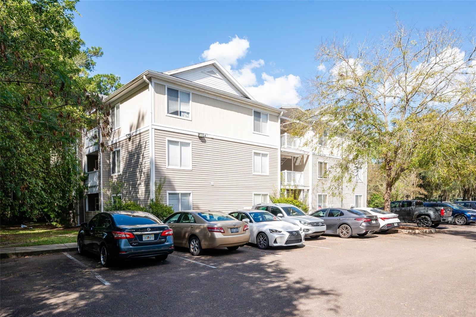 4000 SW 23rd St #6-303 — photo