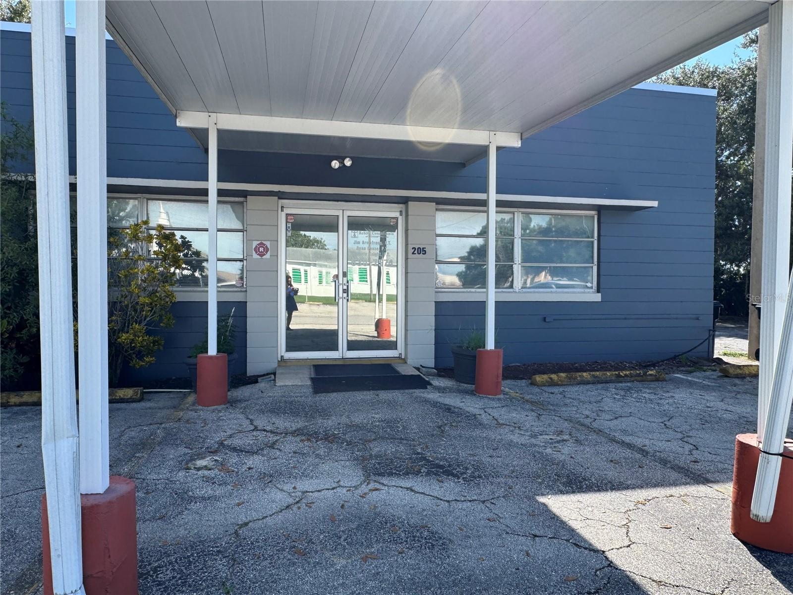 205 N Scenic Hwy — photo