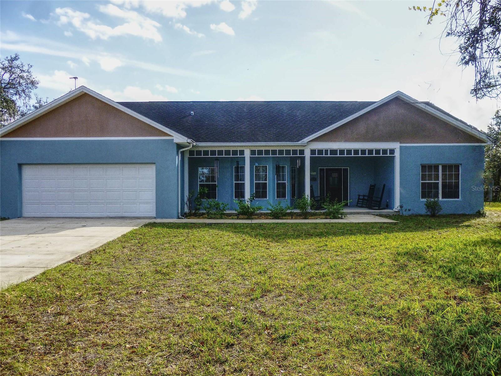 121 Deer Rd — photo