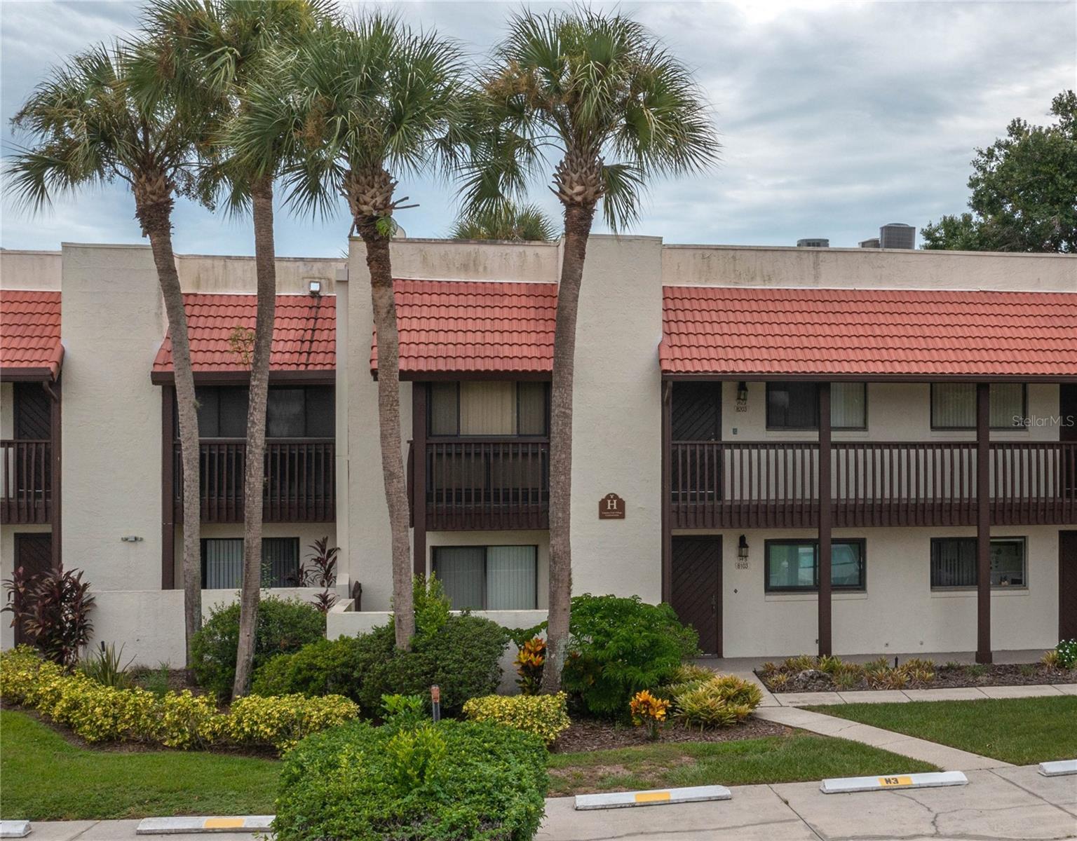 8203 Village Dr #H-23 — photo