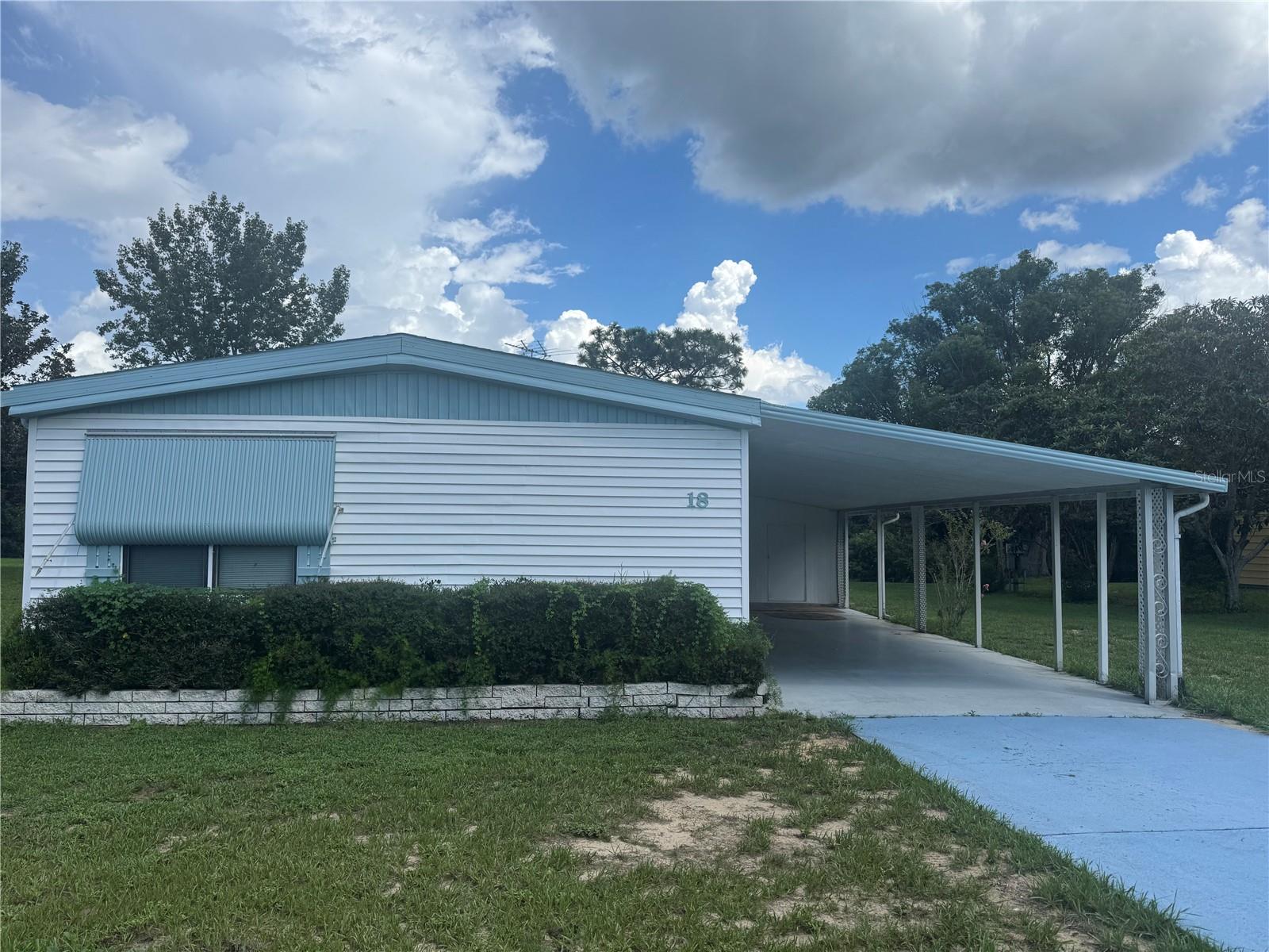 18 Bradford Blvd — photo