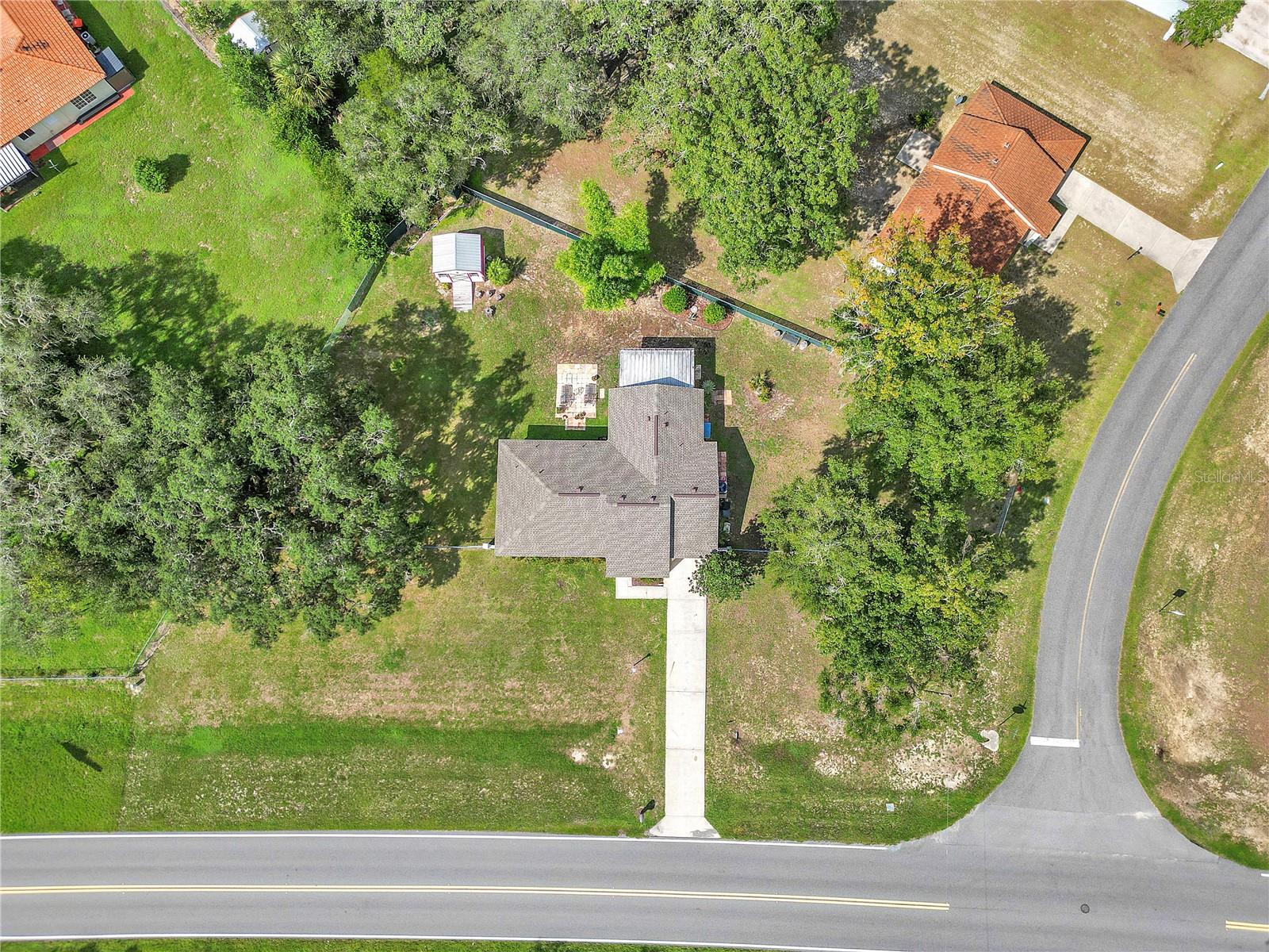 814 Oak Rd — photo