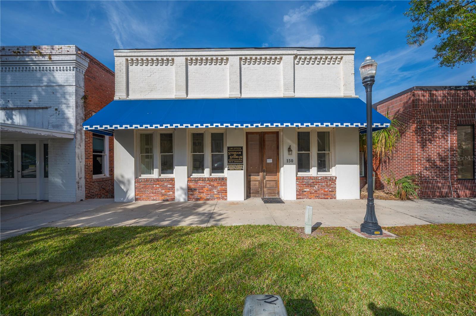 150 E Davidson St — photo
