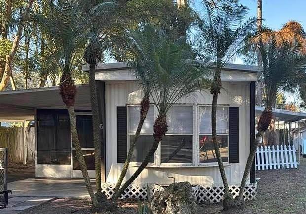 212 Sunset Dr — photo