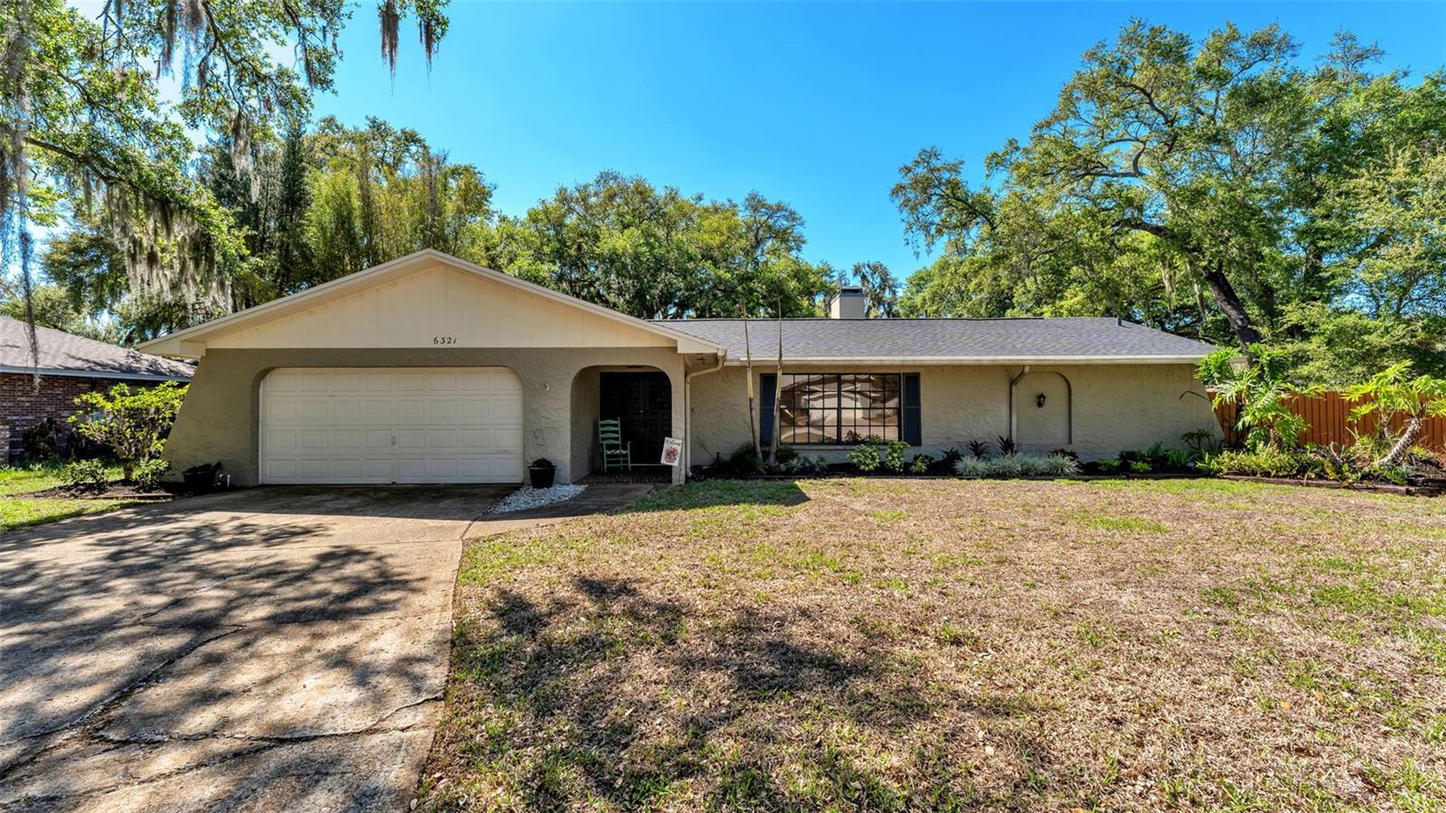 6321 Fern Ln — photo