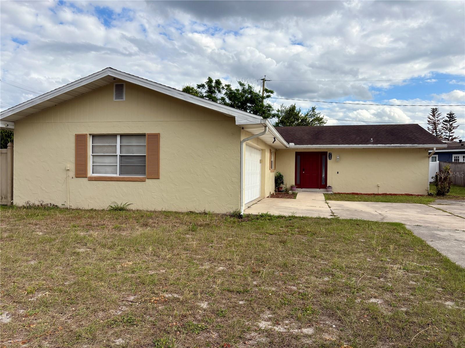 728 Lake Ned Rd — photo