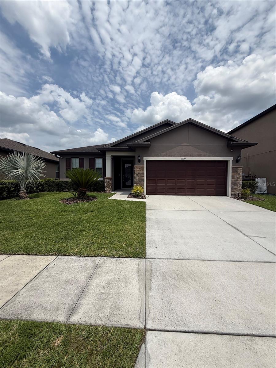 8519 Rindge Road, Polk City, FL 33868