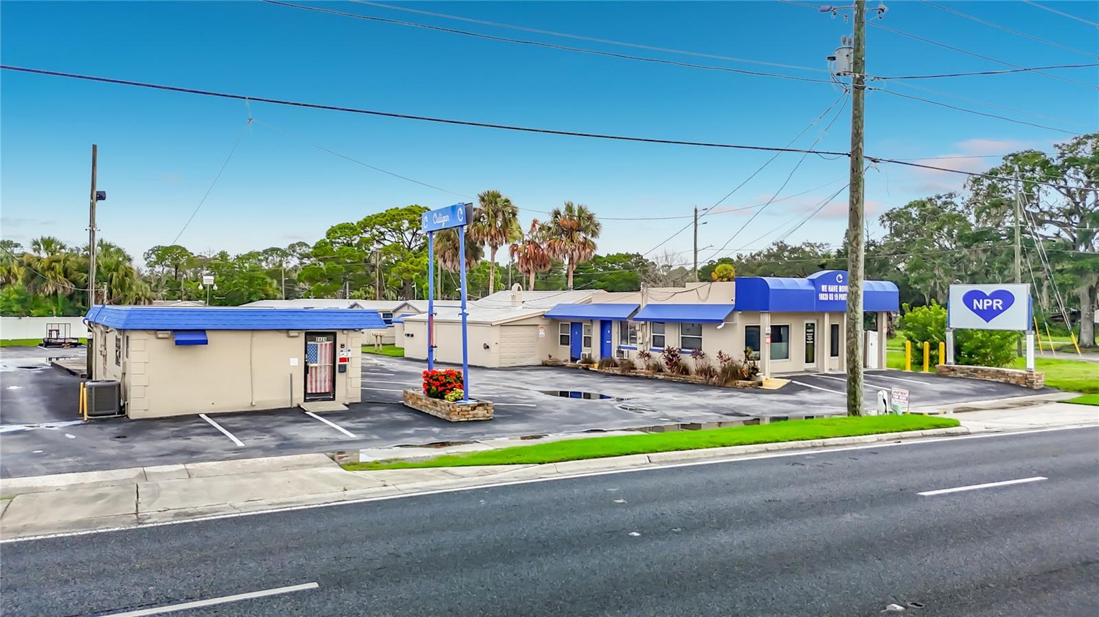 7429 US Highway 19 — photo