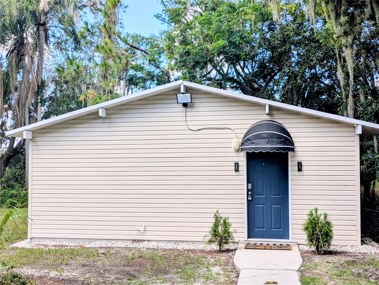 4745 Old Road 37 — photo