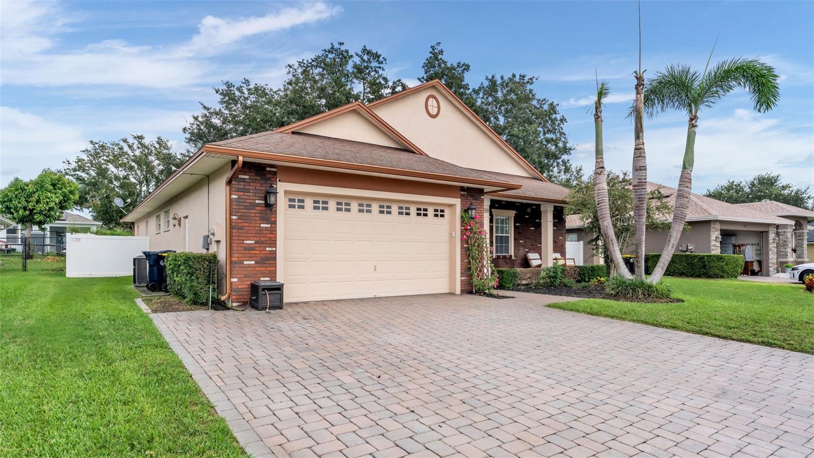 116 Bentley Oaks Blvd — photo