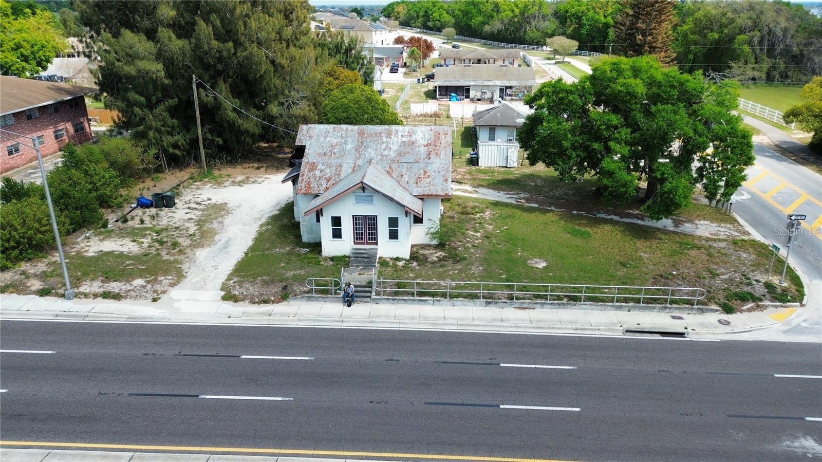 980 S Lake Shore Way — photo