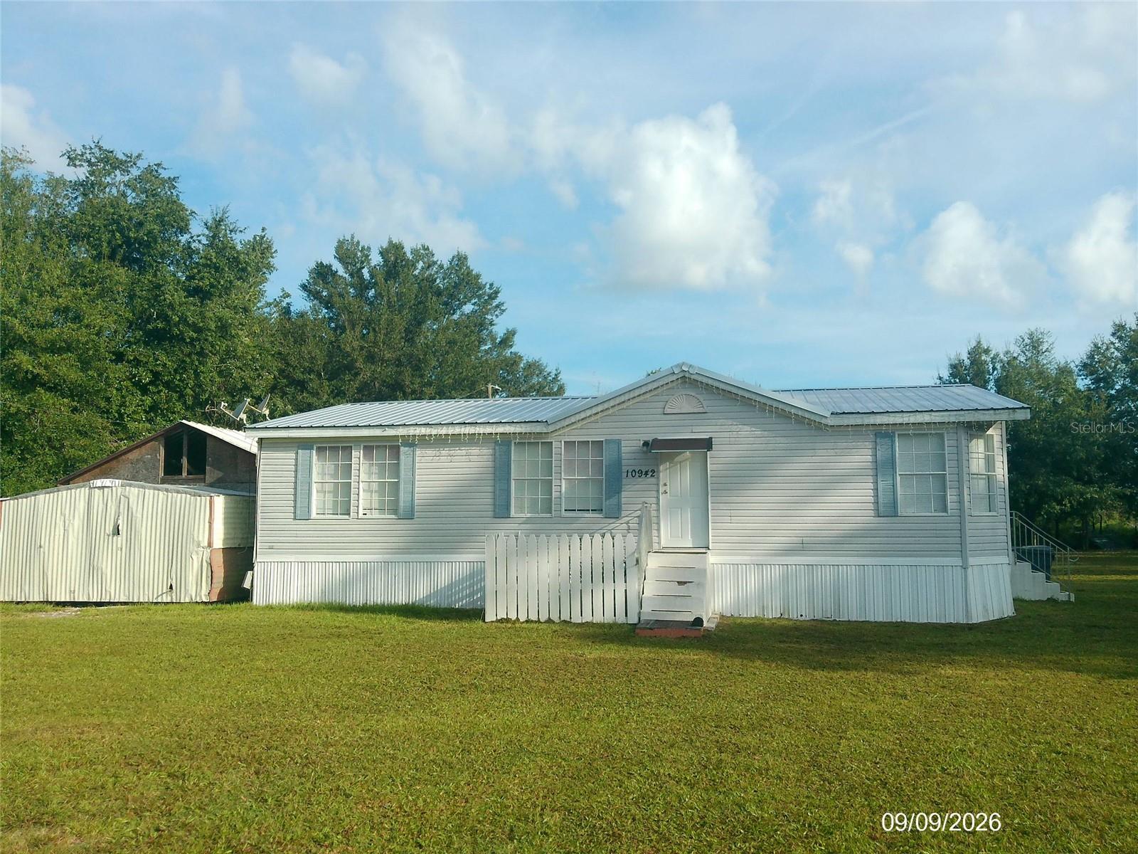 10942 Sportsman Trl — photo