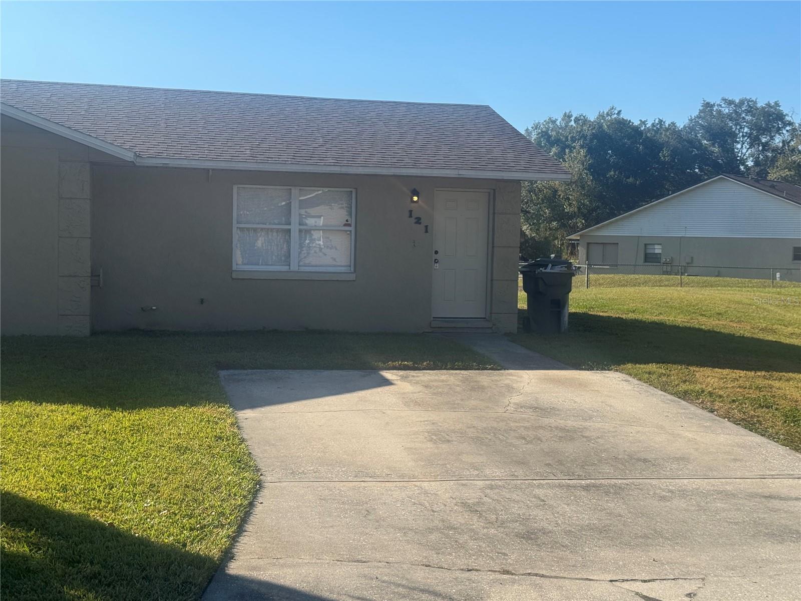 121 Shannon Dr — photo