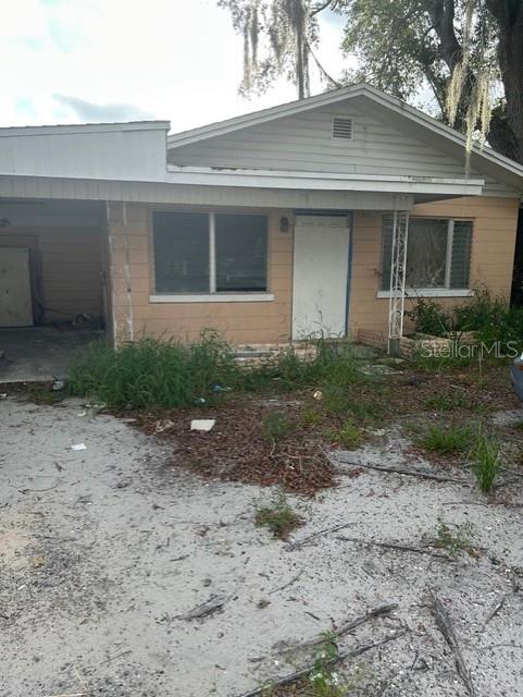 2434 Edwin St NE — photo