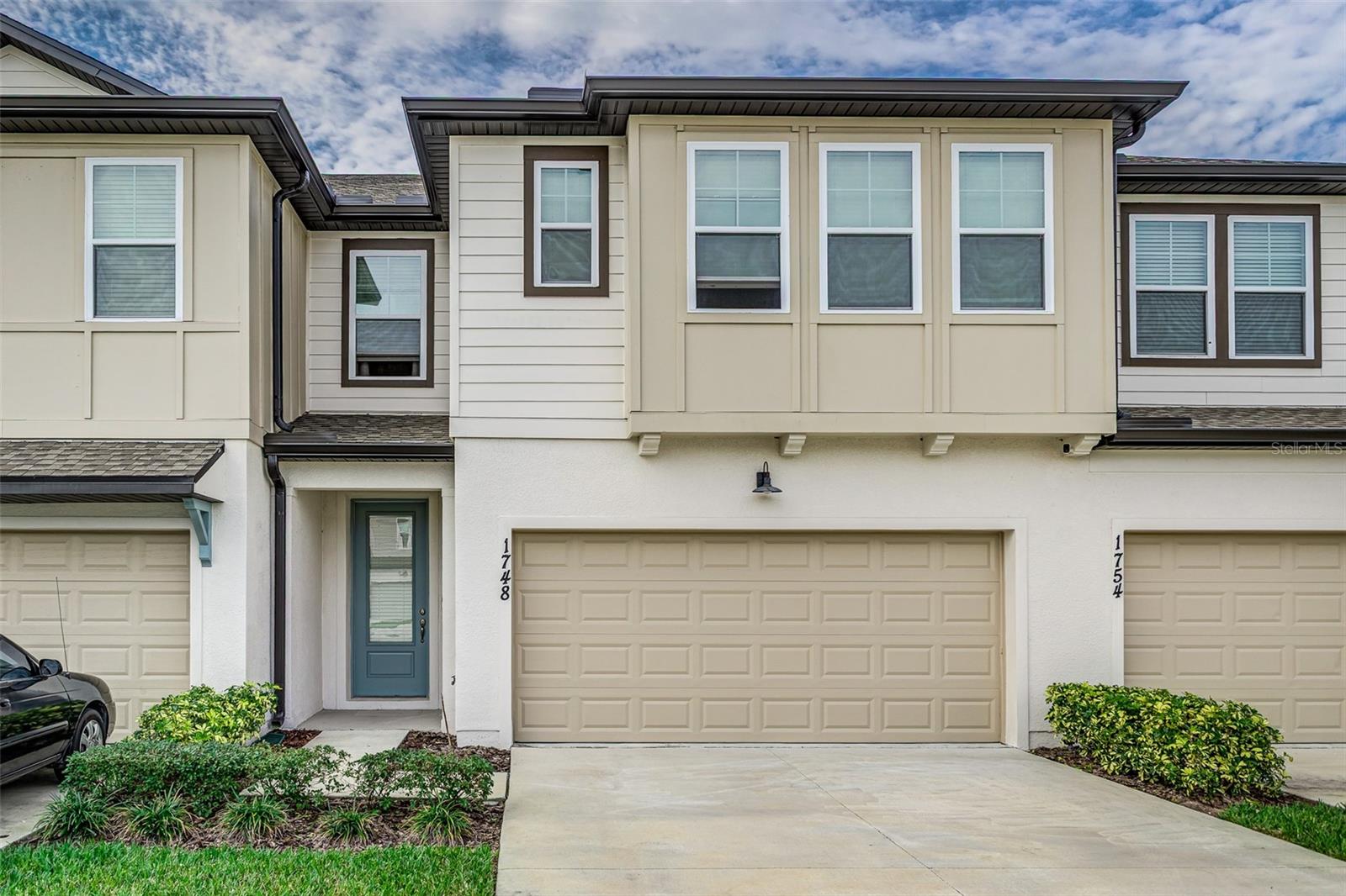 1748 Sanibel Dr — photo