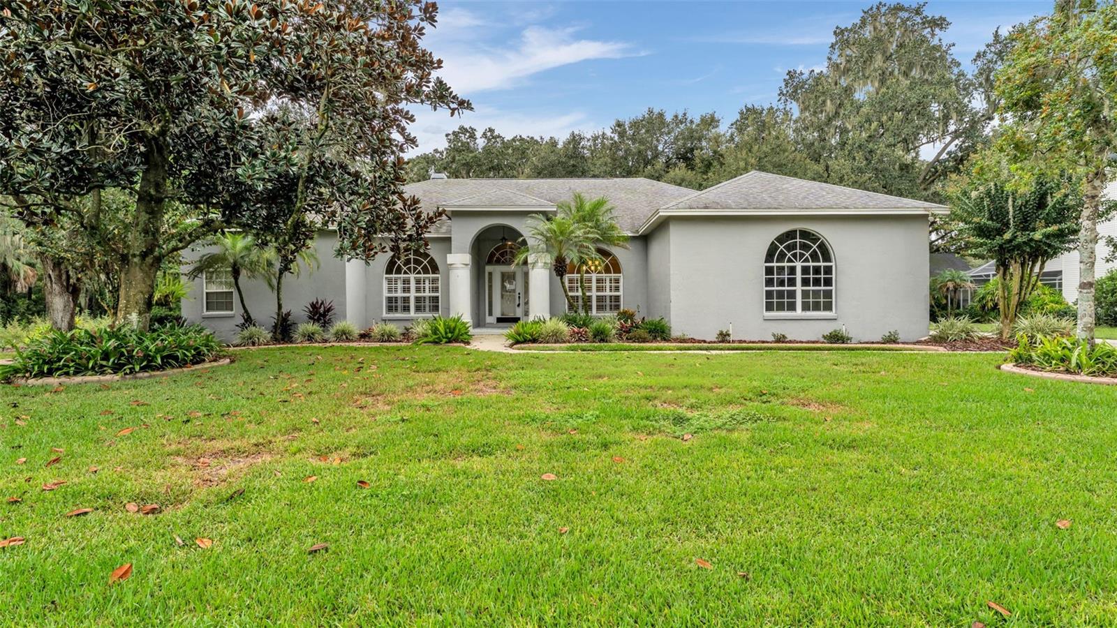7265 Millbrook Oaks Dr — photo