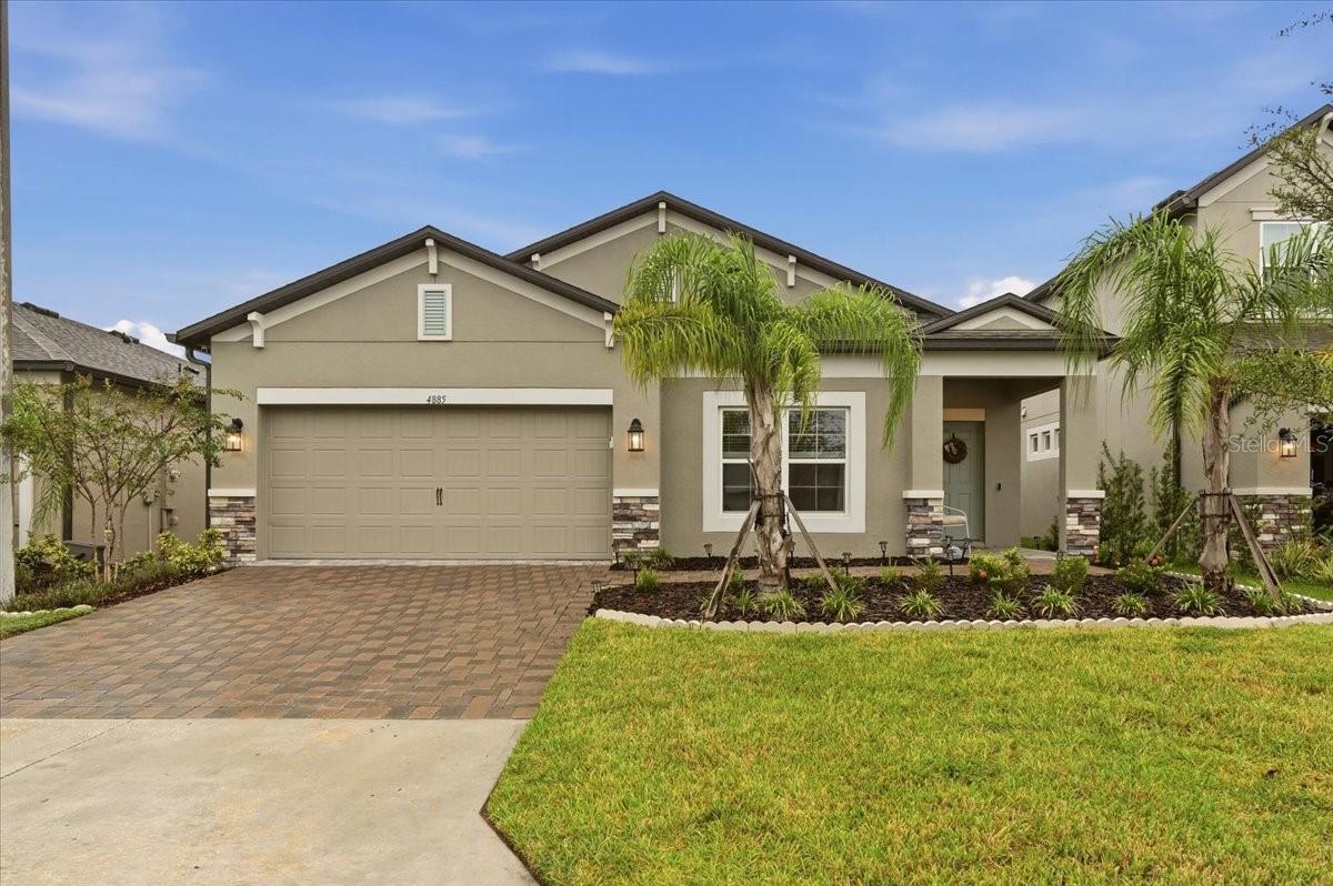 4885 Foxglove Cir — photo