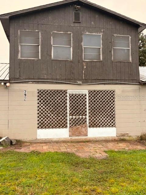 7906 N Socrum Loop Rd — photo