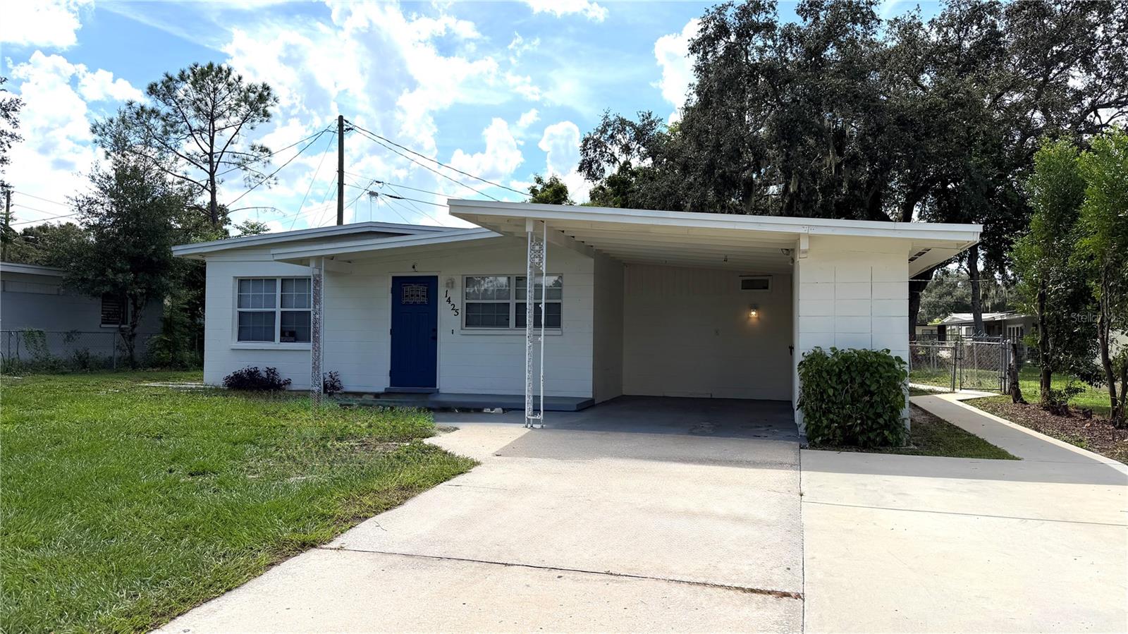 1425 Hester Dr — photo