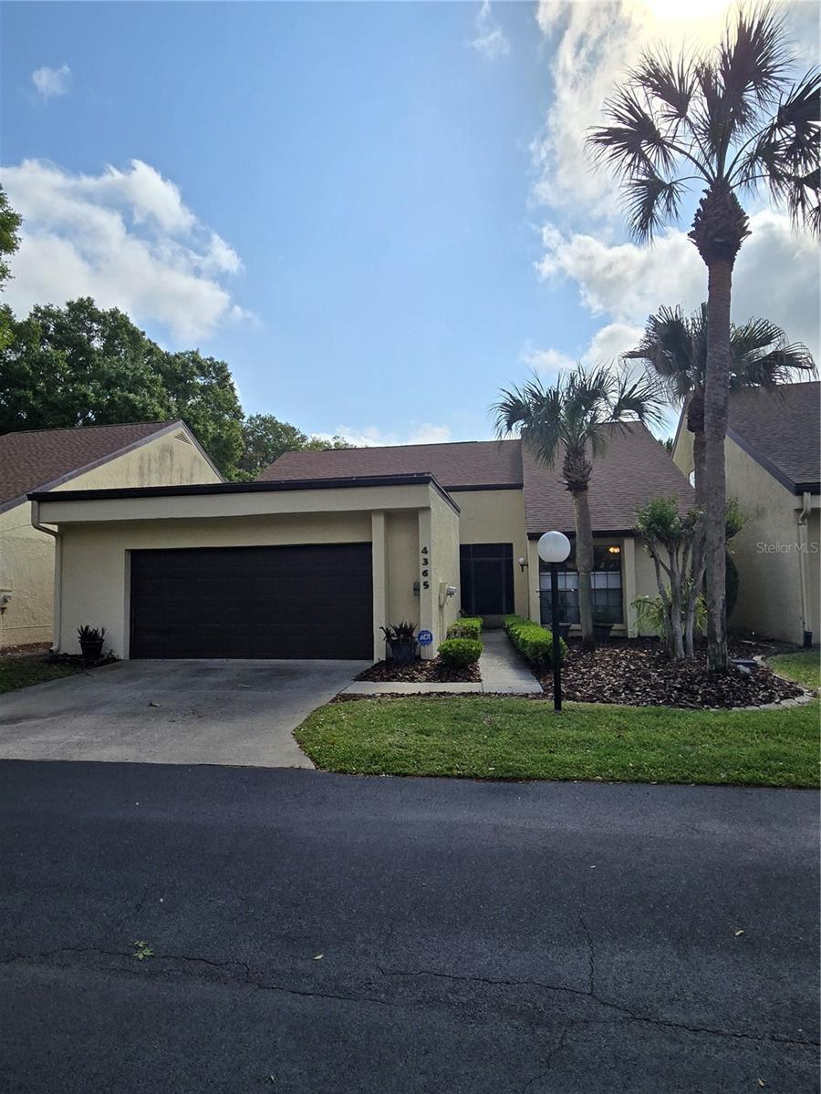 4365 Creekwood Ln #4365 — photo