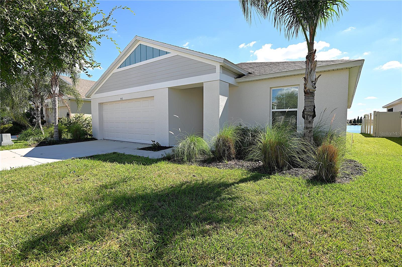 5511 Arlington River Dr — photo