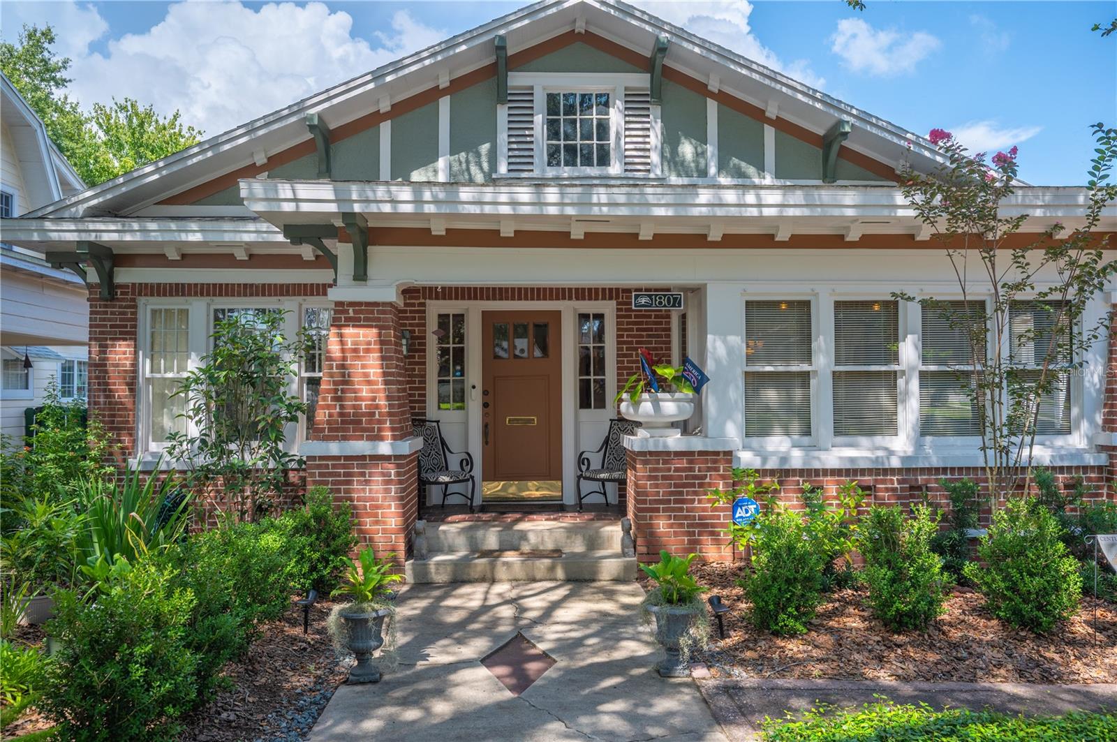 1807 Pawnee Trl — photo