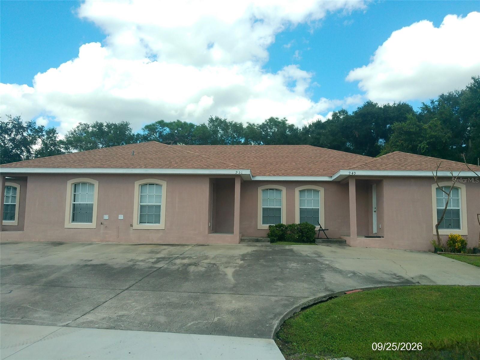 951 Fox Lake Dr — photo