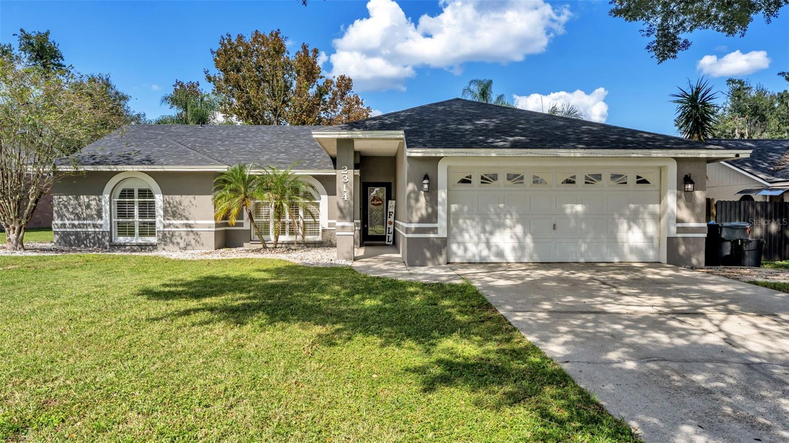 2314 Eastmeadows Ct — photo