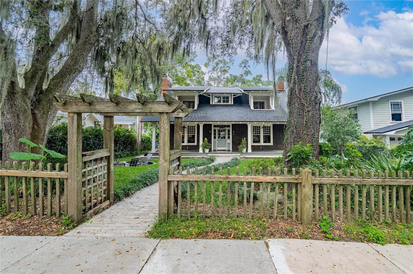 811 Orange Park Ave — photo