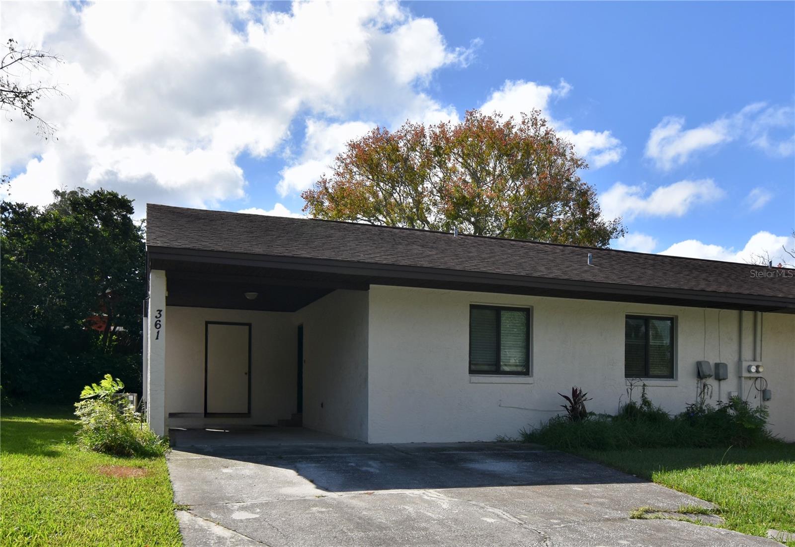 361 Lake Harris Dr — photo