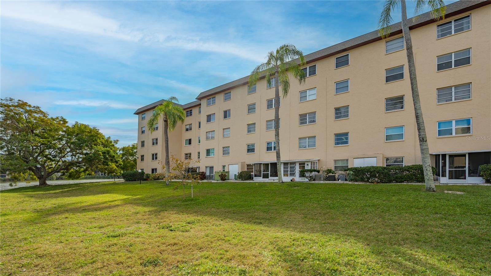 3845 Lake Bayshore Dr #F103 — photo